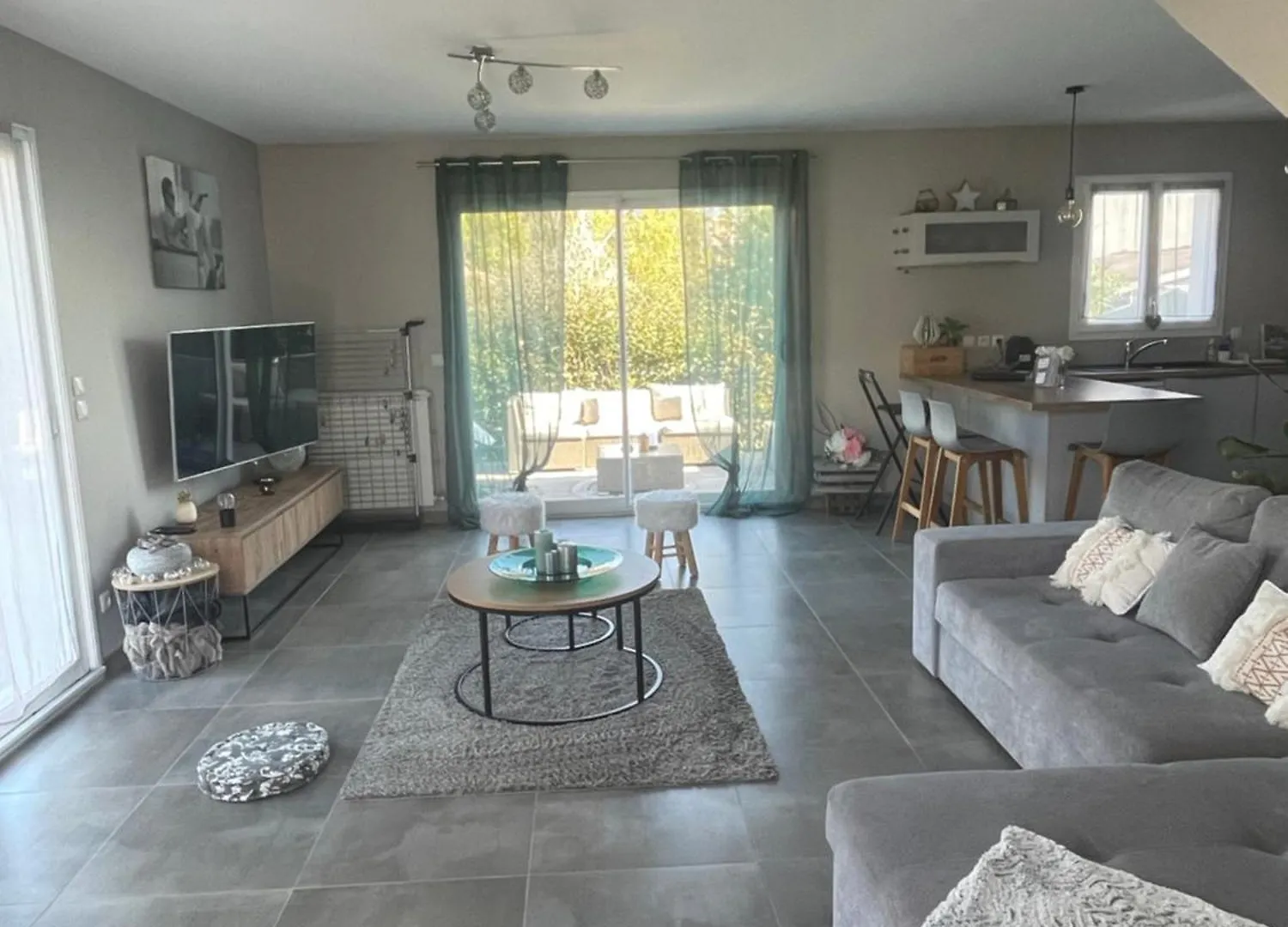 Chaleureuse Maison Cavaillon 0*,